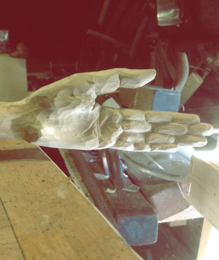 slöjd, färskträslöjd, figurslöjd, trähantverk, greenwood, täljd hand, trähand, hand i trä