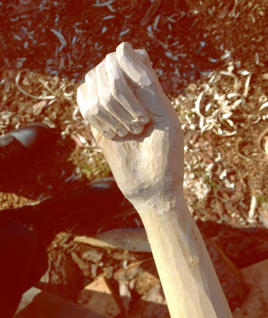 slöjd, färskträslöjd, figurslöjd, trähantverk, greenwood, täljd hand, trähand, hand i trä