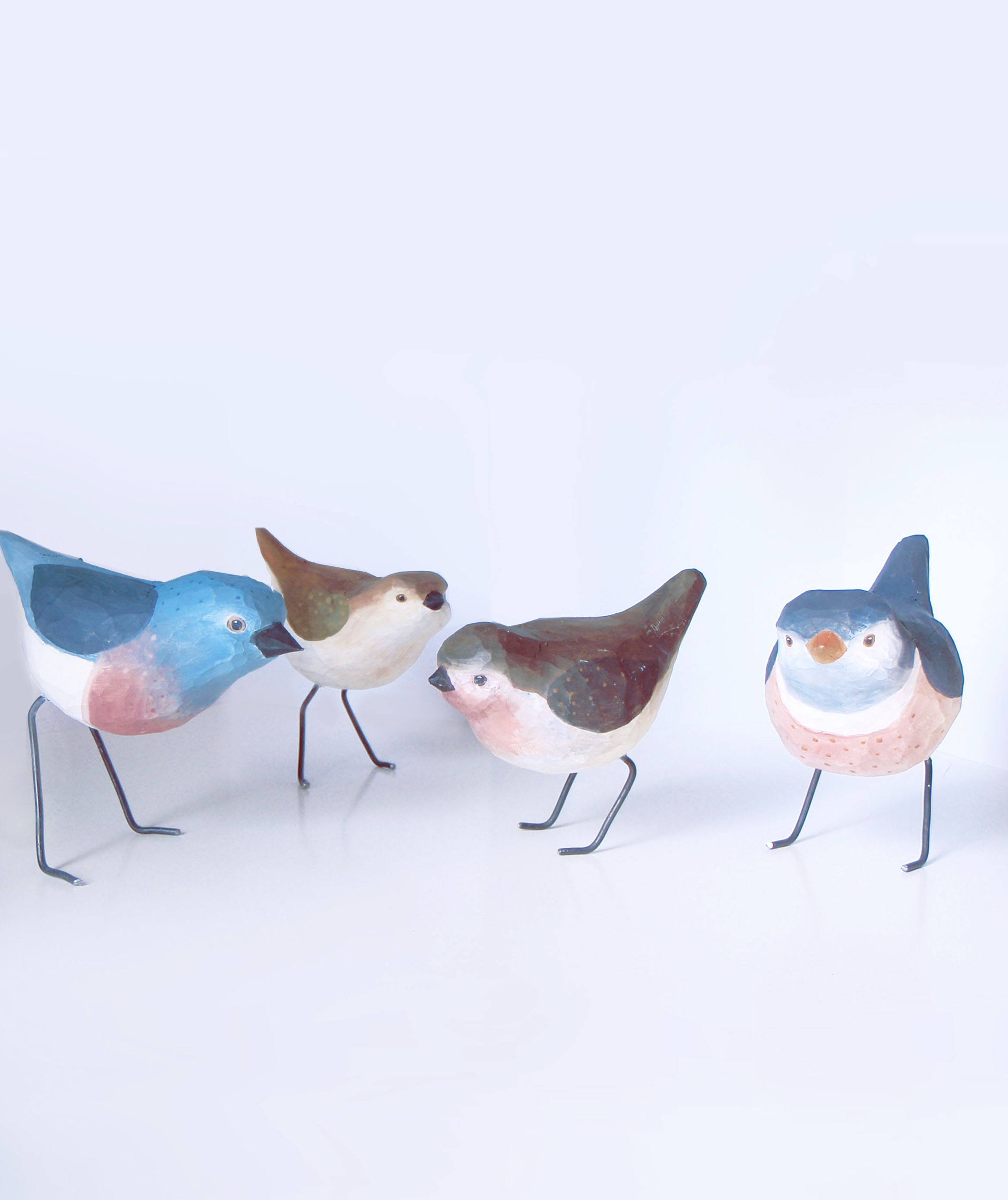 täljd fågel, snidad fågel, snidade fåglar, träfågel, slöjdfågel